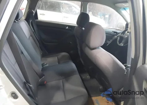 2003 Toyota Corolla Matrix Xr z USA, uszkodzony, nr VIN 2T1KR32E53C028668